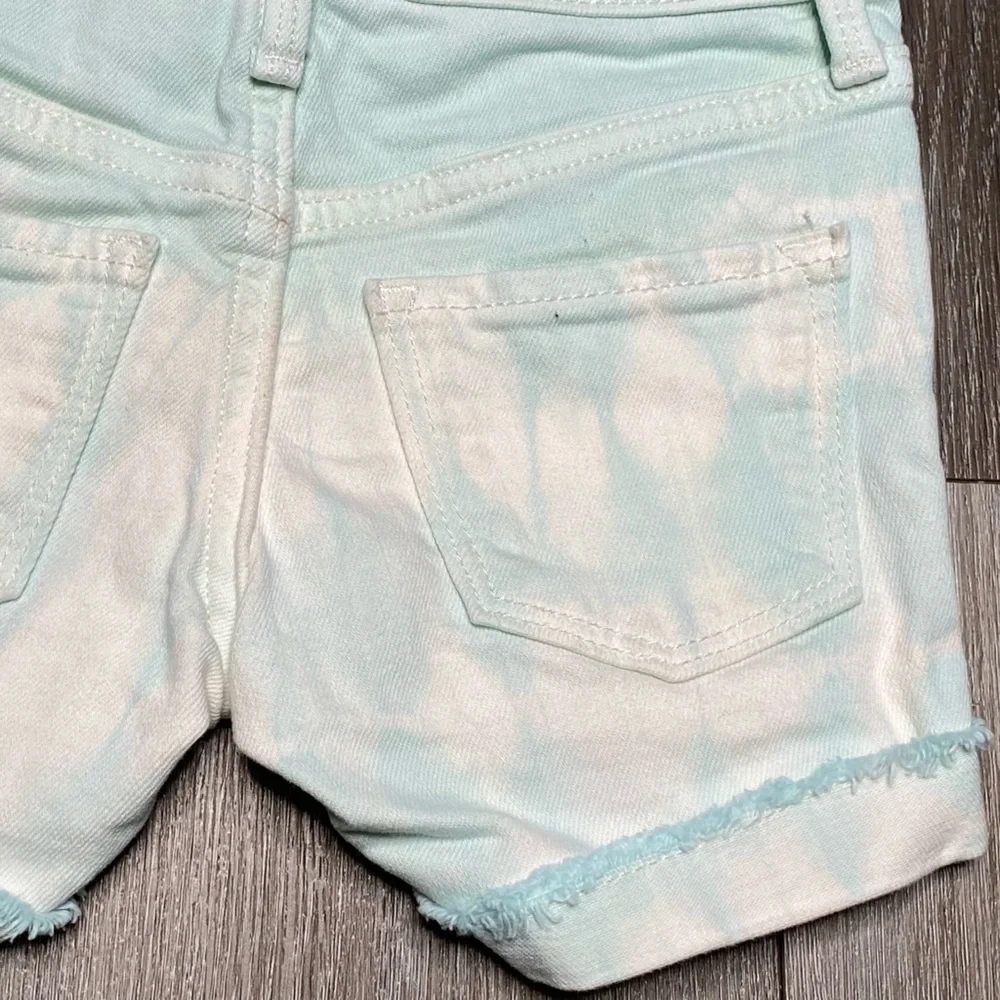 The Children’s Place Blue Shorts Size 5